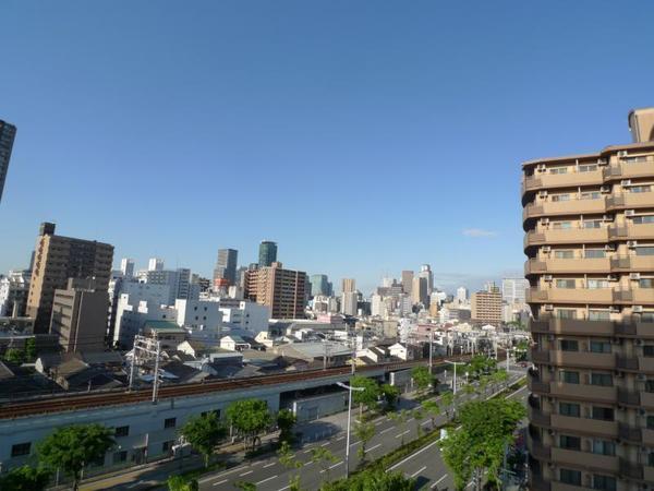 アドバンス西梅田フォルン