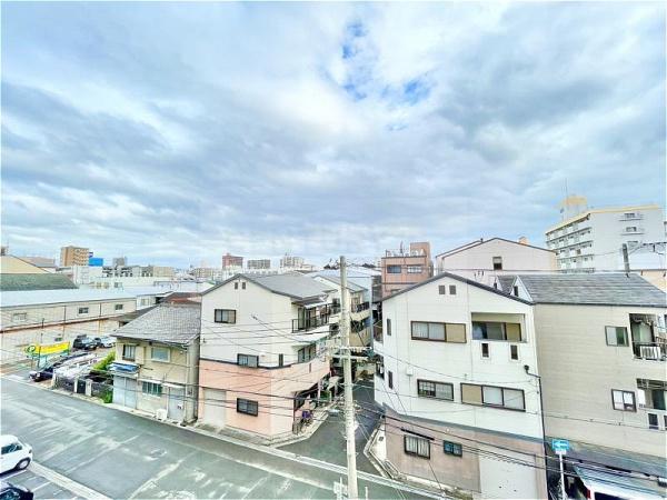 布亀マンション