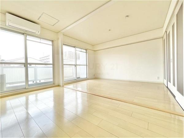 布亀マンション