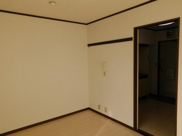 メゾンシラカワ江戸川