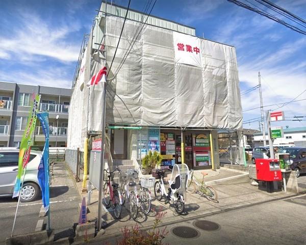 保木間2丁目　店舗(足立保木間四郵便局)