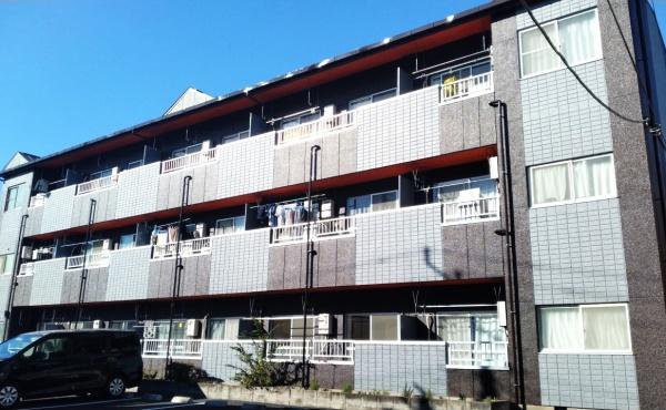 足立区保木間５丁目のアパート