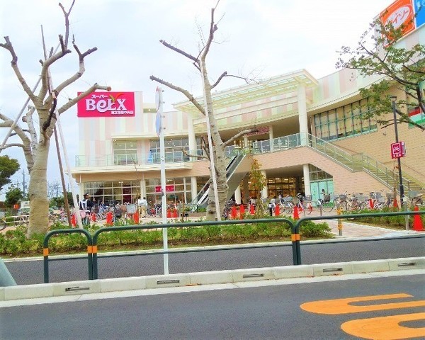 木曽根アパート(ベルクス足立花畑中央店)