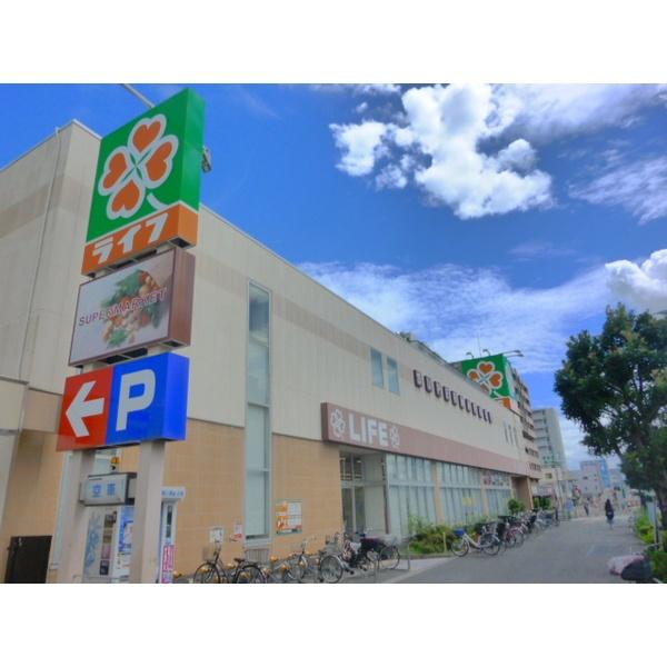 足立区南花畑３丁目のマンション