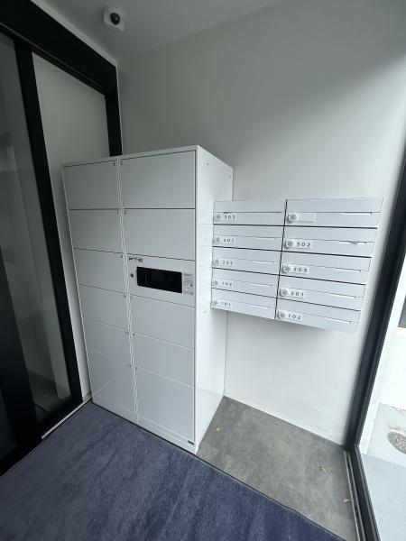 足立区足立４丁目のマンション