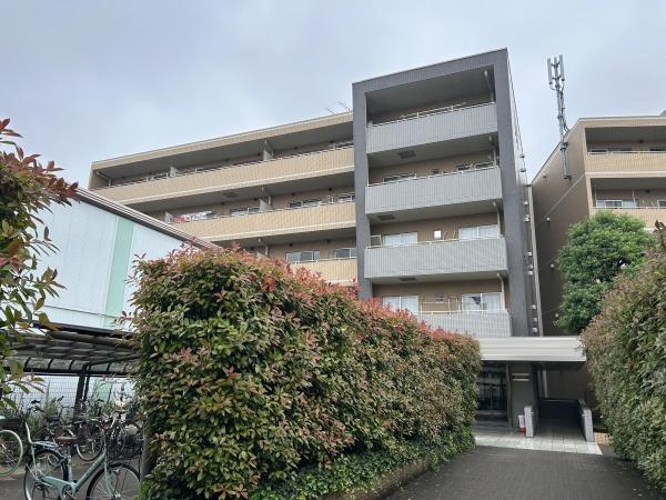 足立区関原３丁目のマンション