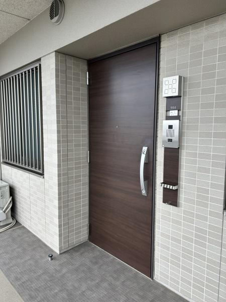 草加市谷塚町のマンション
