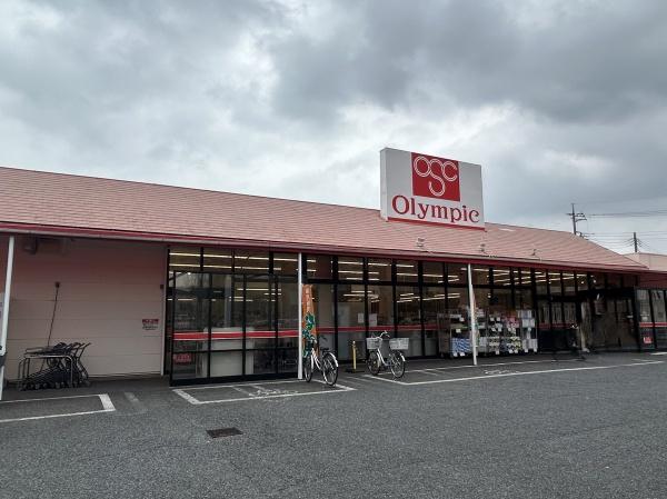 草加市氷川町のアパート(オリンピック　草加店)