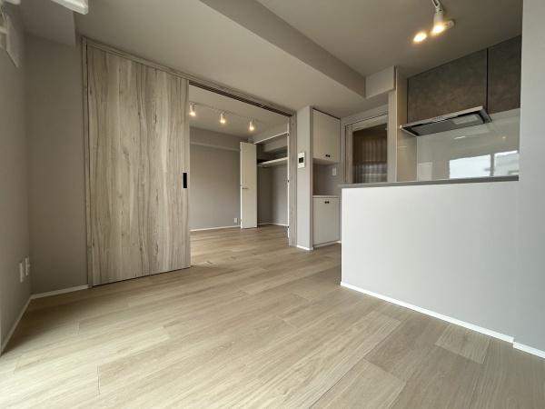 足立区綾瀬３丁目のマンション