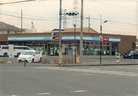 大曽根アパート(カスミファミリーマートプラス八潮大原店)