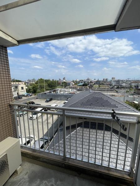 足立区入谷２丁目のマンション