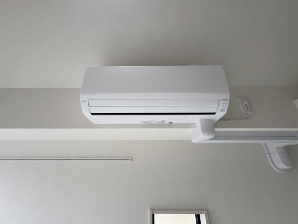 足立区東伊興３丁目のアパート