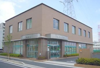 八潮市大瀬4丁目のマンション(城北信用金庫南八潮支店)