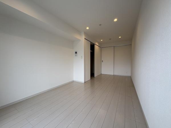 八潮市大瀬4丁目のマンション(洋室)