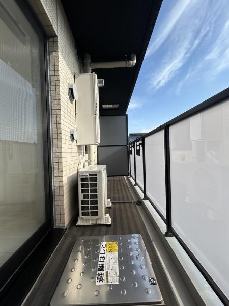 足立区梅田２丁目のマンション