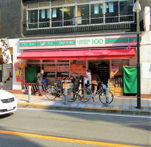 ルーブル五反野弐番館(ローソンストア100梅島駅前店)