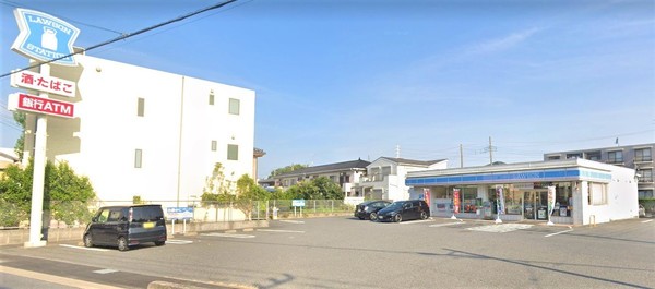 コートハウスしんや(ローソン八潮中央三丁目店)