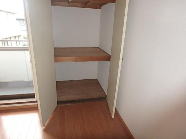 メゾンシラカワ江戸川