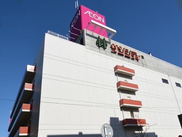 アヴェニュー南越谷 2階(イオン南越谷店)