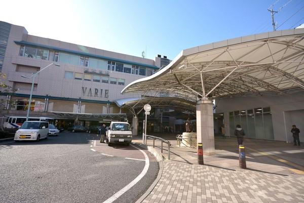 アヴェニュー南越谷 2階(新越谷VARIE)