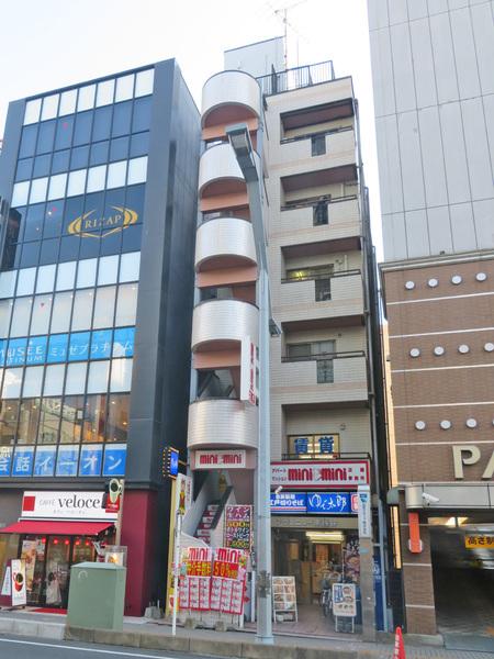 アヴェニュー南越谷　2階
