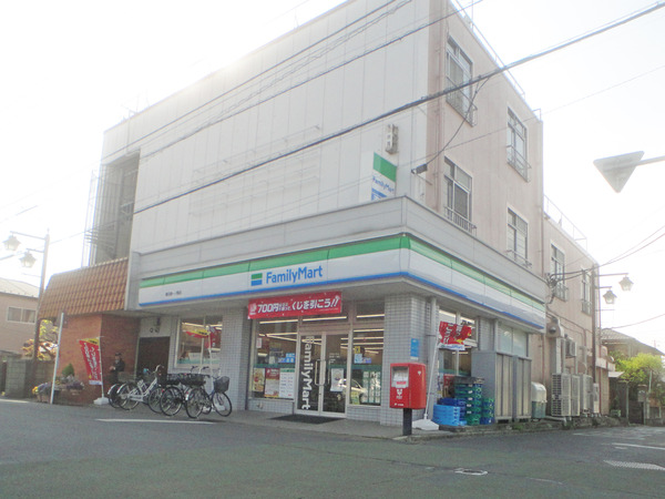 アバンセ一ノ割(ファミリーマート春日部一ノ割店)
