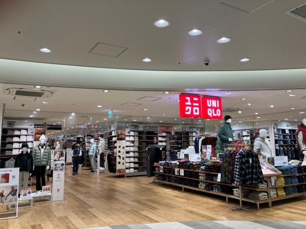 プラザドゥハーモニア(ユニクロ新越谷ヴァリエ店)