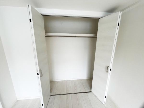 越谷市南町３丁目のマンション