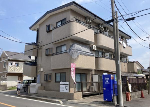 エンブレムプラザ