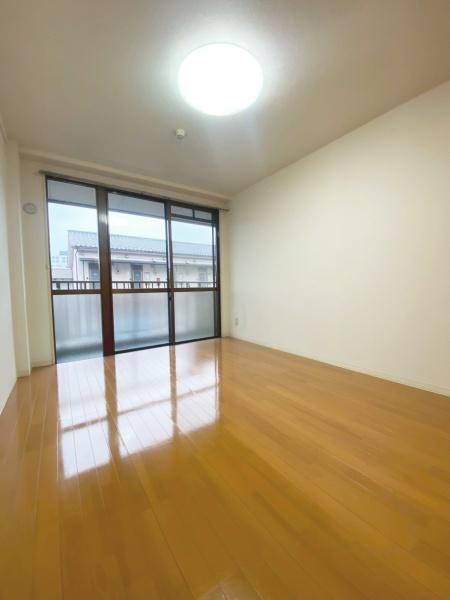 グランデ瓦曽根