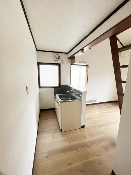 リバティハウス