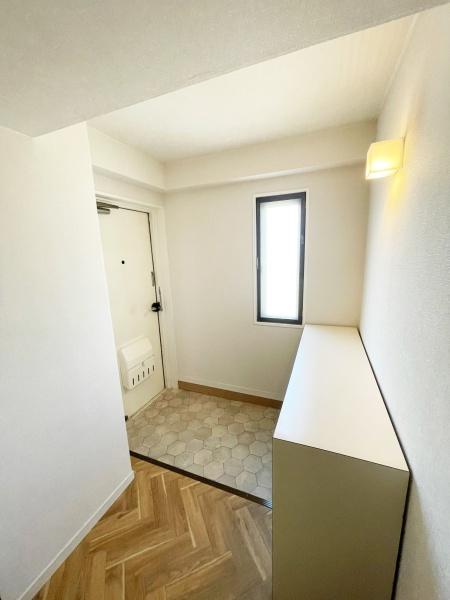 新越谷ハイツ(玄関)