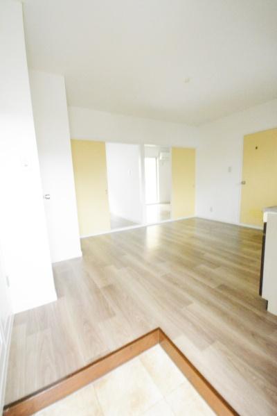 フラッグスクエア