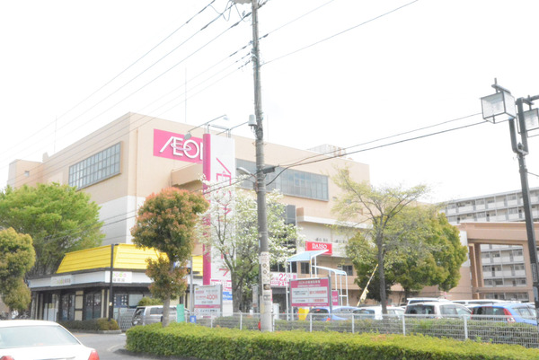武里団地５街区２３号棟(イオンせんげん台店)