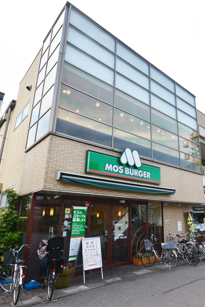 武里団地５街区２３号棟(モスバーガーせんげん台駅前店)