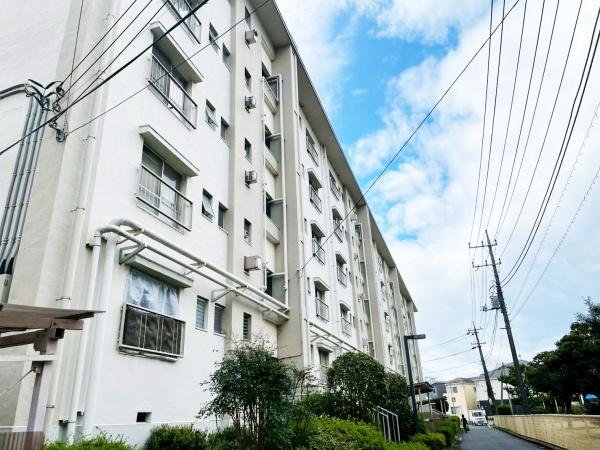 武里団地５街区２３号棟
