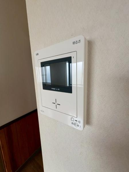 登戸町貸家