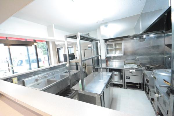越谷市東大沢１丁目の住宅付店舗（一戸建）
