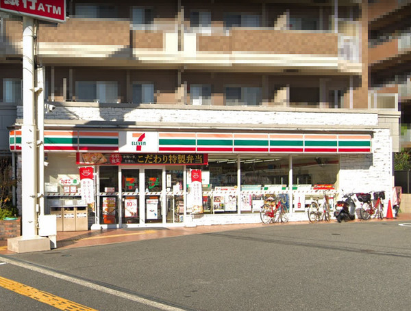 ＨＡＬ高槻弐番館(セブンイレブン高槻病院前店)