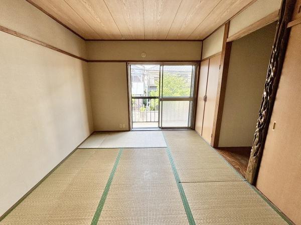 高槻市名神町のテラスハウス