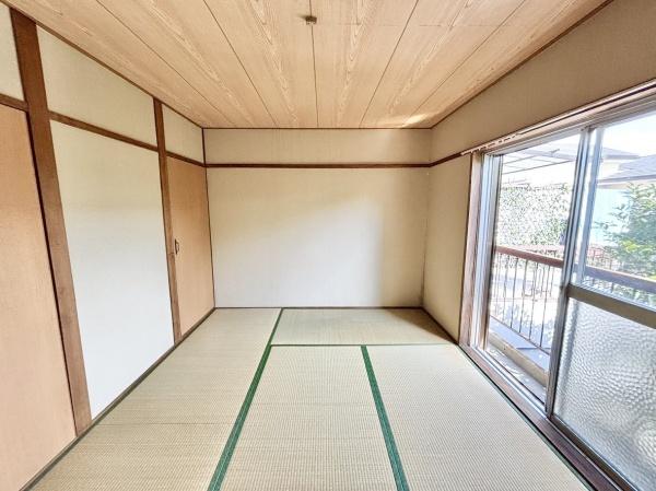 高槻市名神町のテラスハウス