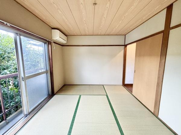 高槻市名神町のテラスハウス