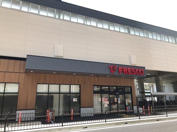 ジオ阪急洛西口ノースレジデンス　12階部分(フレスコ洛西口駅店)