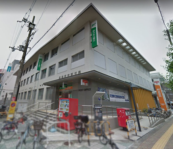 高槻市八丁西町のマンション(高槻駅前郵便局ゆうちょ銀行高槻店)