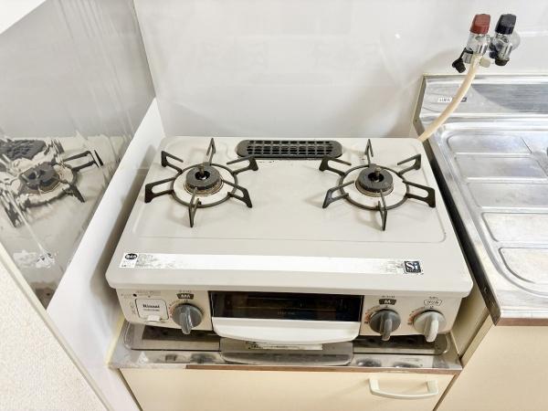 高槻市安岡寺町４丁目の貸家