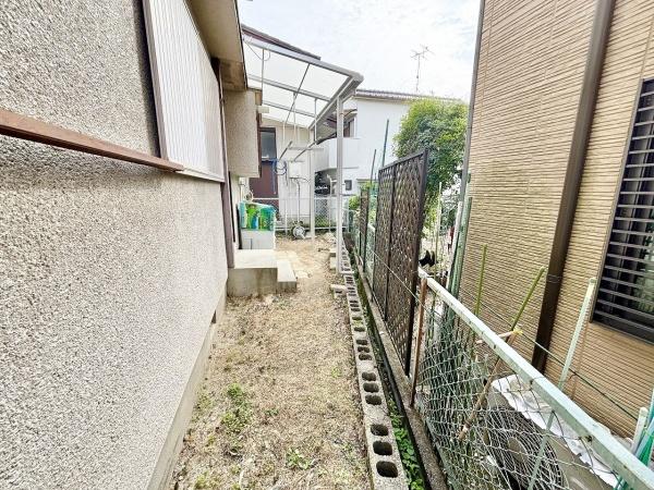 高槻市安岡寺町４丁目の貸家