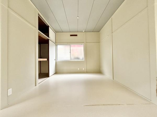 高槻市安岡寺町２丁目の貸家