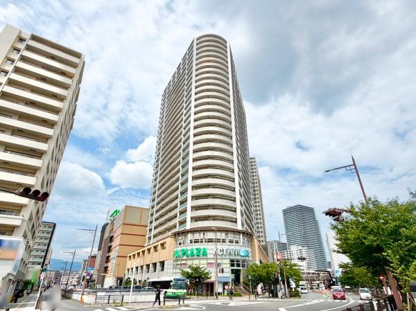 ローレルスクエア高槻A棟 4階部分
