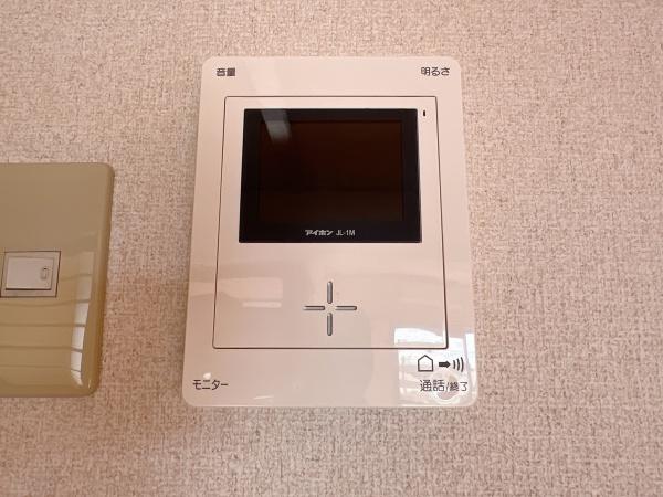 熊本市南区出仲間１丁目のマンション