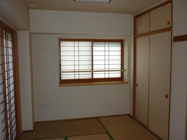 クレアドール県庁正門前